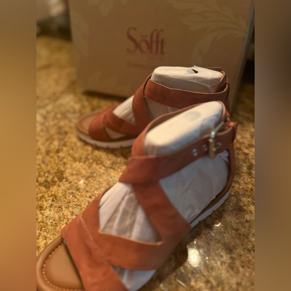 Softt Mirabelle Sandals - Tan Luggage (9.5 / 41)